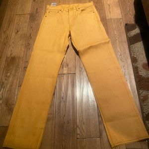 Yellow Levi's 501 Mens Jeans//Size (30-32)
